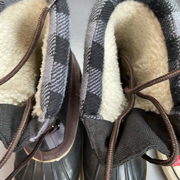 Winter boots, waterproof bottom - Picture 3 of 3